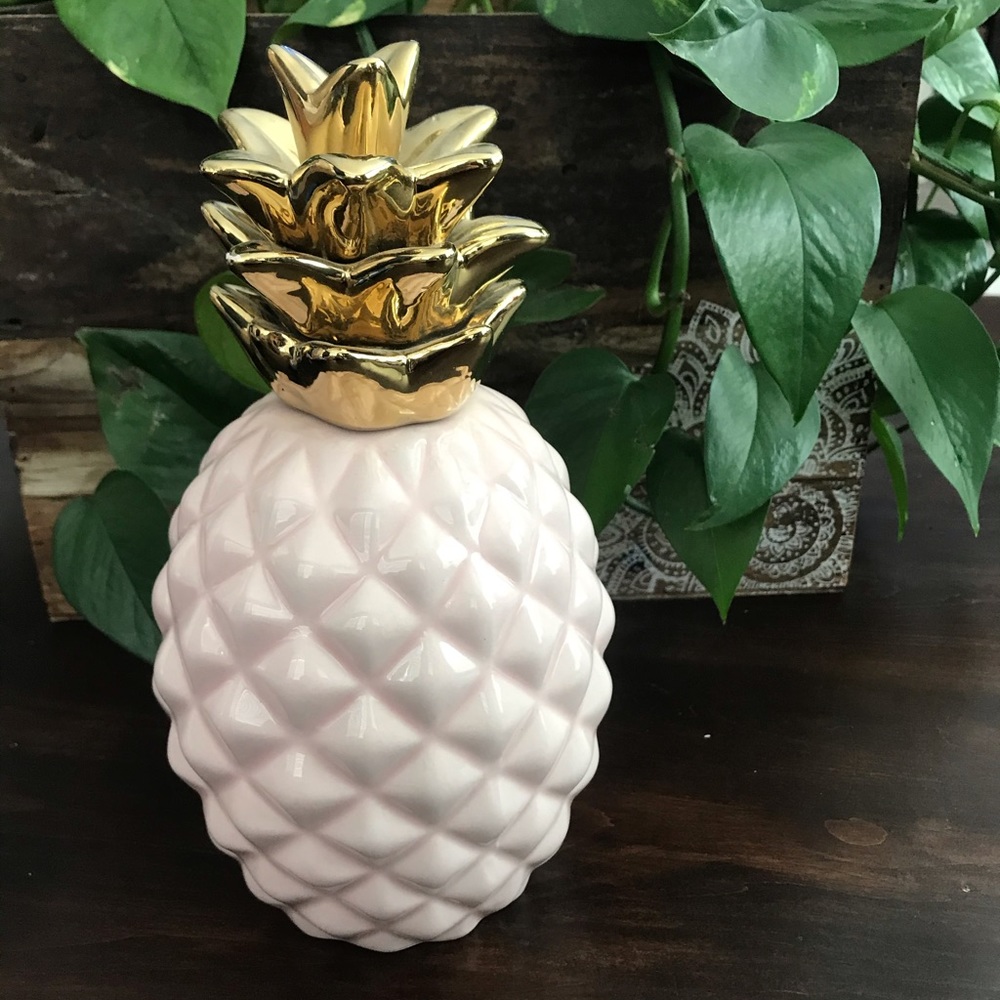 Pineapple ceramic room decor gold pale pink